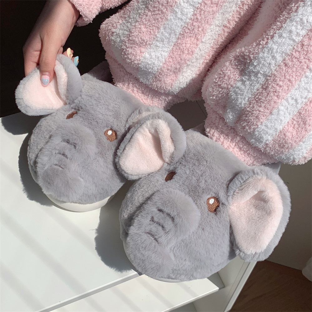 Creative Three-dimensional Elephant Winter Cotton Slippers Female Plush Warm foto 3