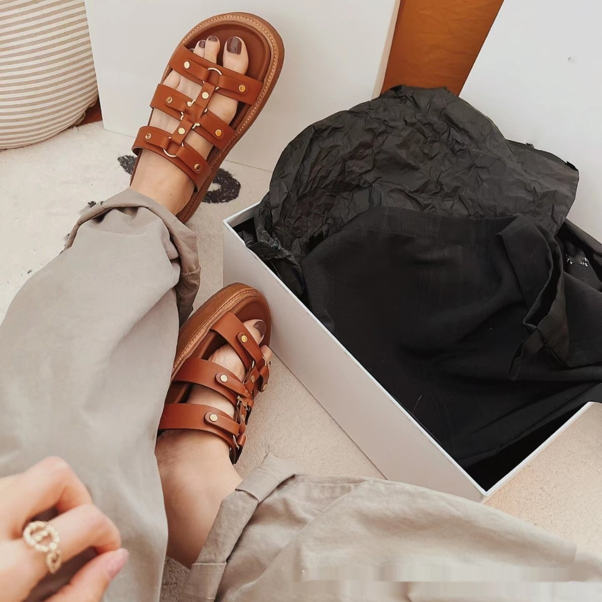 Retro Versatile Roman Style Sandal Slippers Women foto 5
