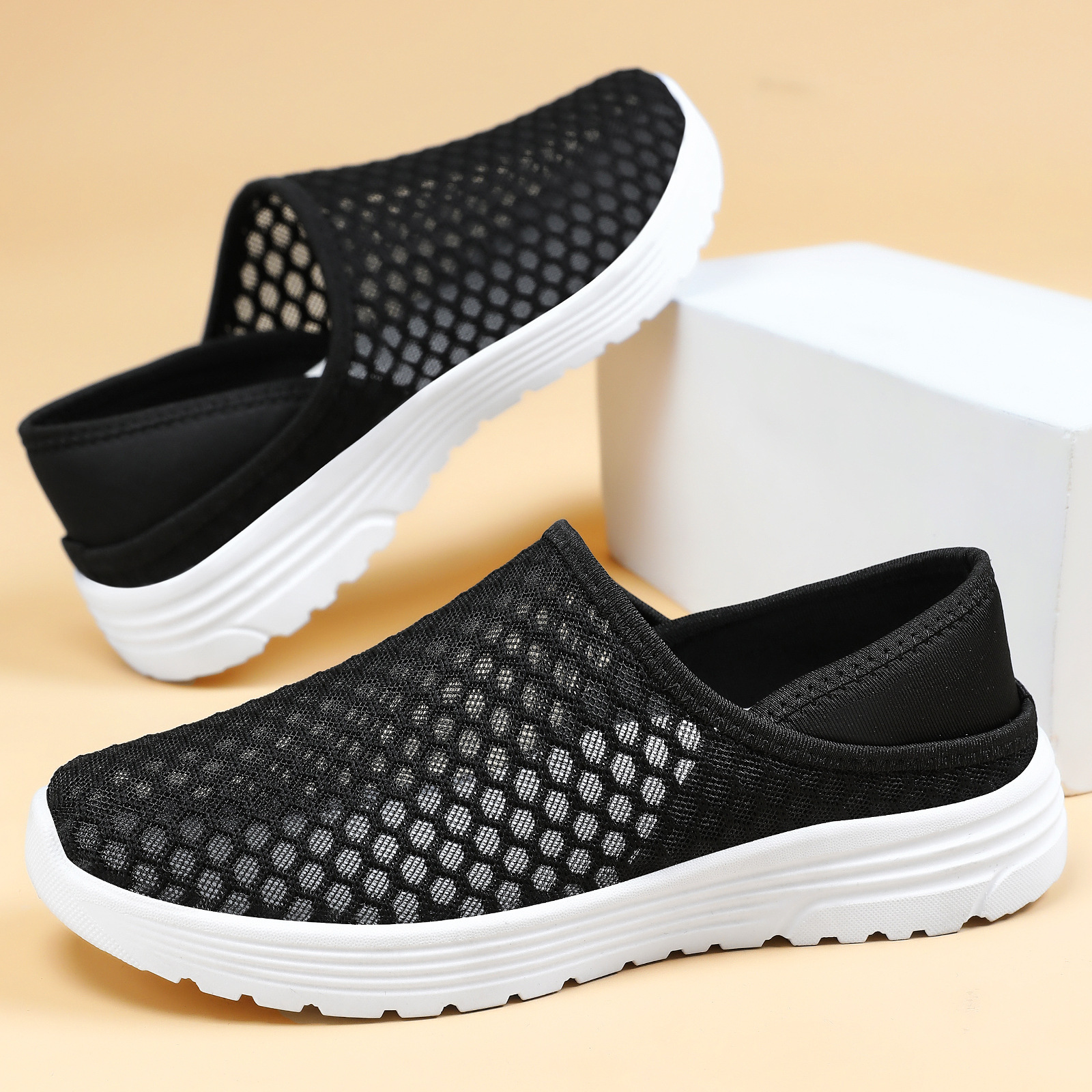 Large Size Lightweight Breathable Mesh Hole Half Slippers foto 5