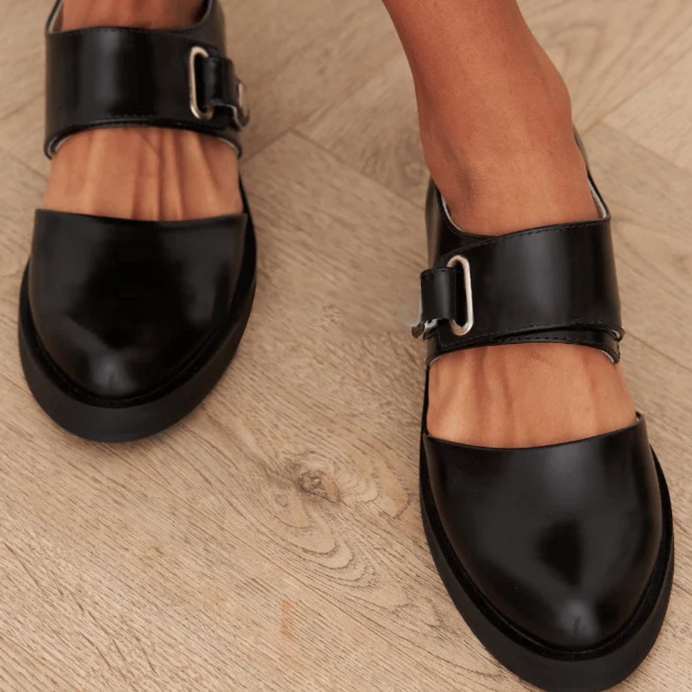 Spring Leisure Low Heel Square Heel Round Head Buckle Oversized Shoes foto 4