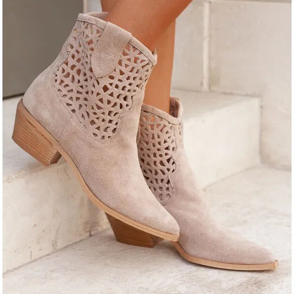 Womens Plus-Size Fashion Ankle Boots With Hollowed-Out Design And Chunky Heel foto 5