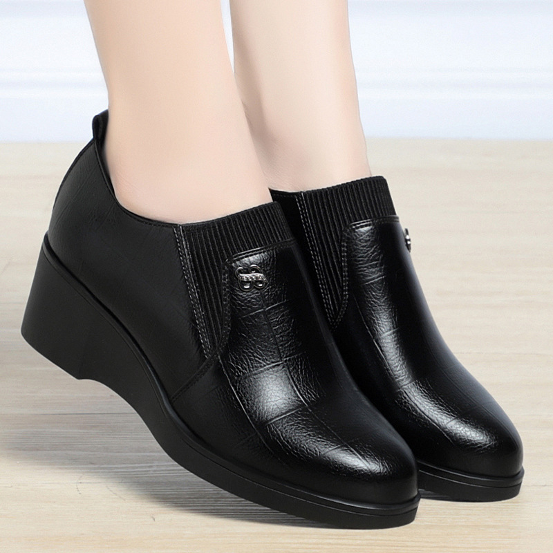 Women's Minimalist And Versatile Wedge Heel Leather Shoes foto 5