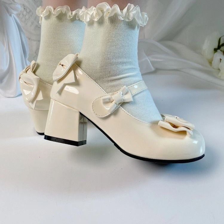 Retro Style Fashionable Low-heeled Womens Pumps