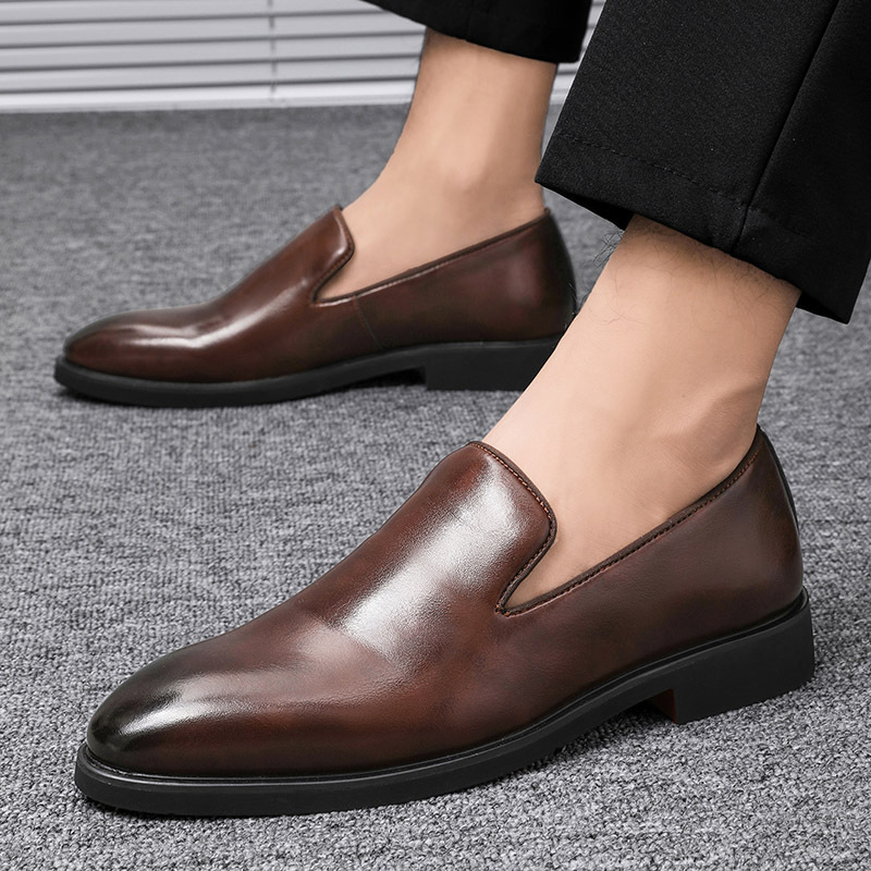 Simple British Style Polished Pointed Leather Shoes foto 4