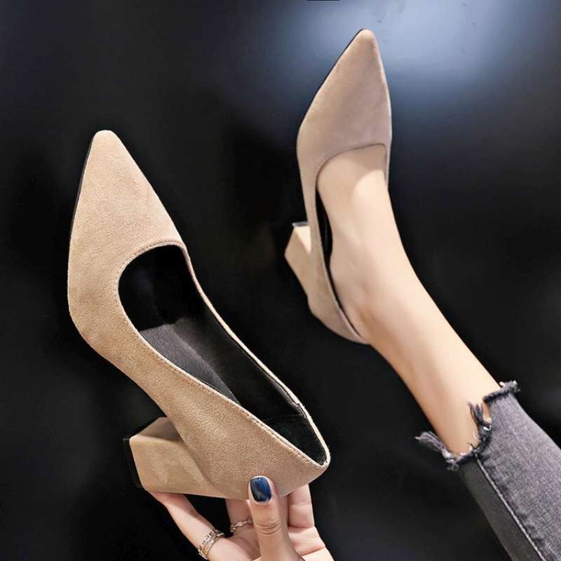 Extra Large Women's Chunky Heel High Heels foto 5