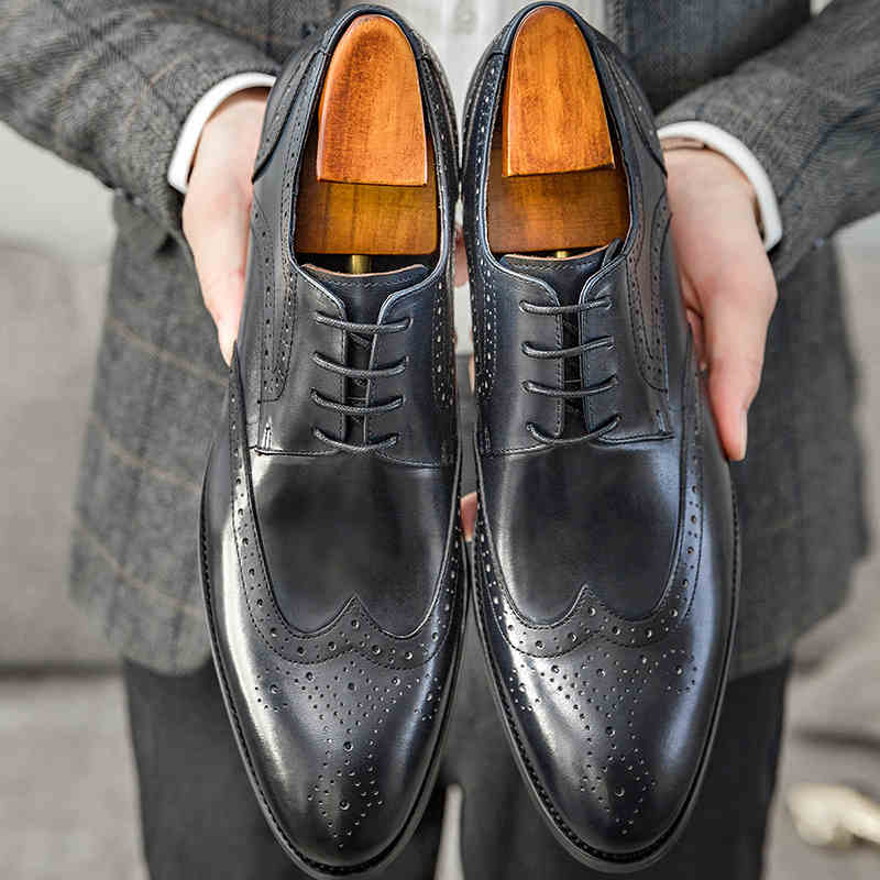 Brogue Men's Leather Pointed Handmade Leather Shoes foto 4