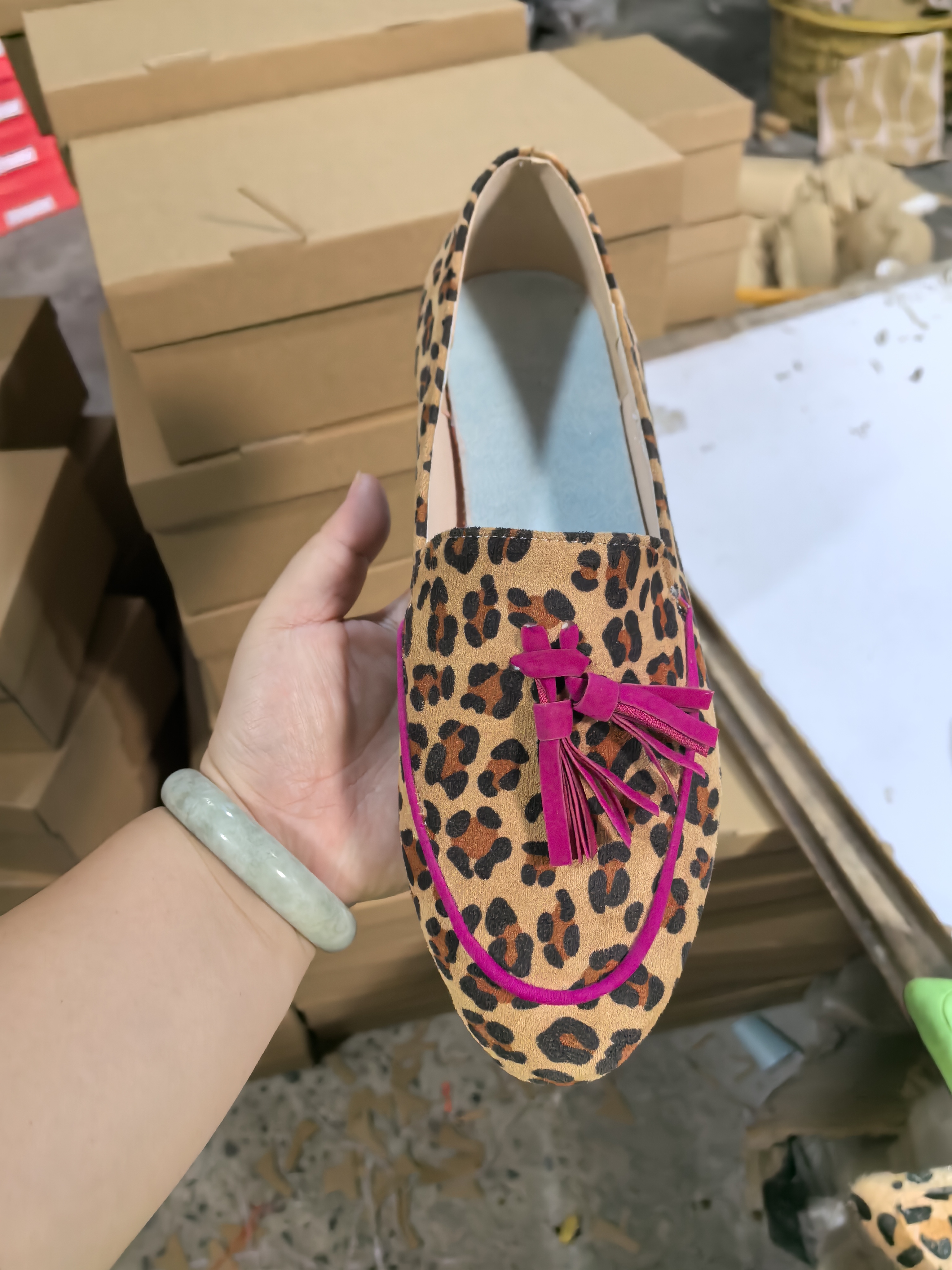 Comfortable Flat Tassel Leopard Print Round Toe Loafers foto 3