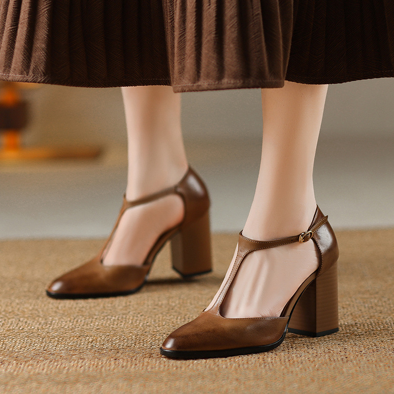 Baotou Hollow Women's Shoes Retro Pointed Mary Jane Shoes foto 4