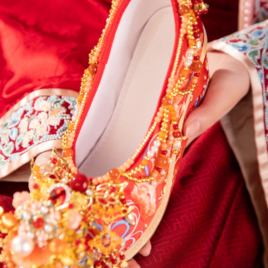 Heavyweight Chinese-style Wedding Shoes With Platform Heels, High Heels, Ancient Style Xiuhe Shoes, Wedding Shoes For Brides, Wedding Shoes For Married Women, Traditional Chinese Clothing For Weddings