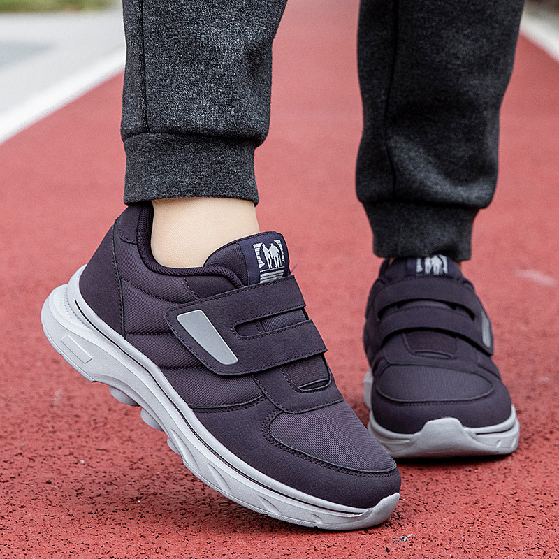 Women's Soft Bottom Widened Velcro Casual Walking Shoes foto 4