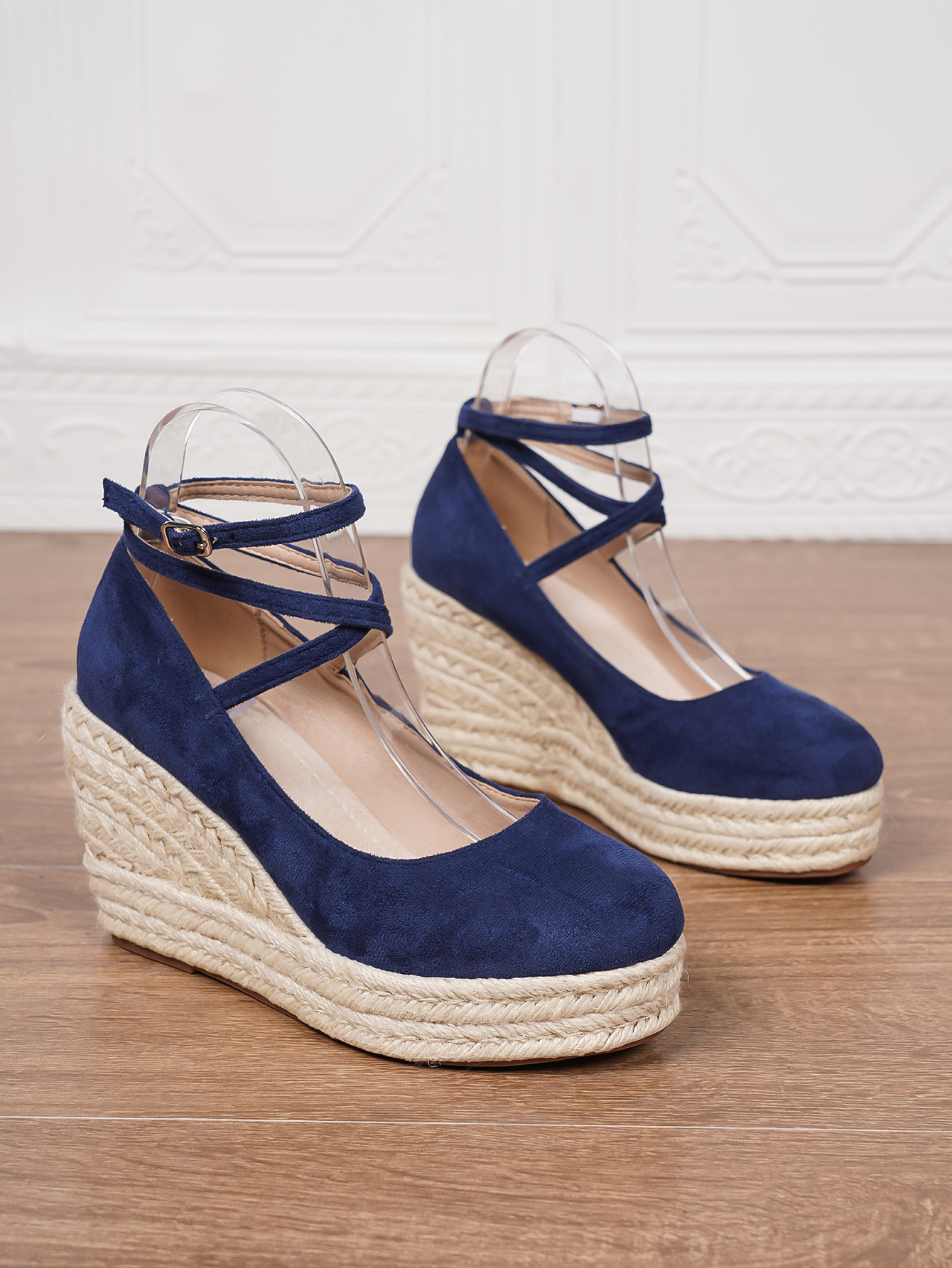 Solid Color Women's Ankle Strap Straw Woven Wedge Platform Shoes foto 4