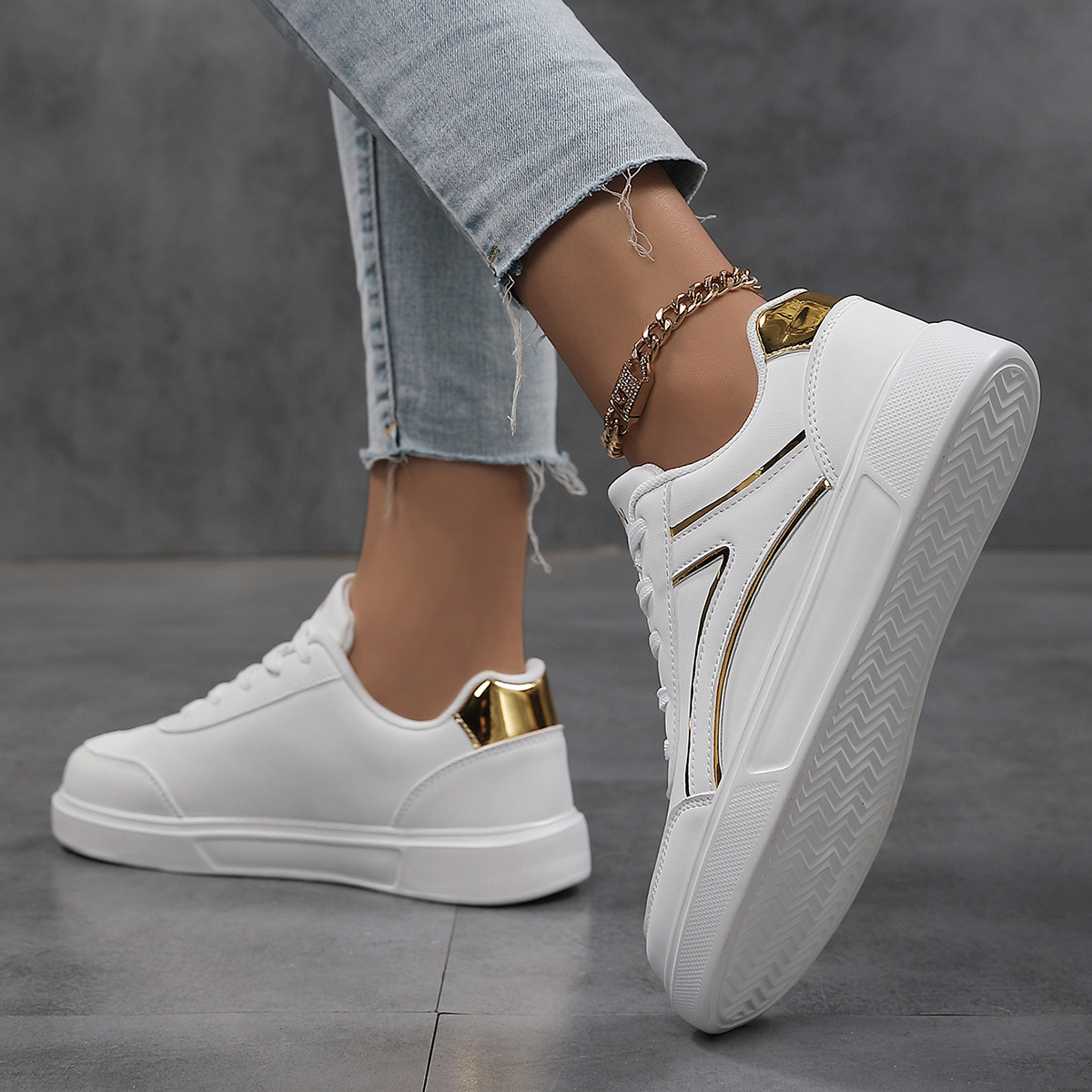 Plus Size Board Shoes Female Students Breathable Lightweight Casual