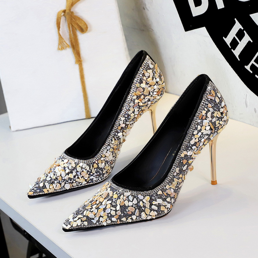 Versatile Rhinestone Wedding Xiuhe-style Bridal Shoes foto 3