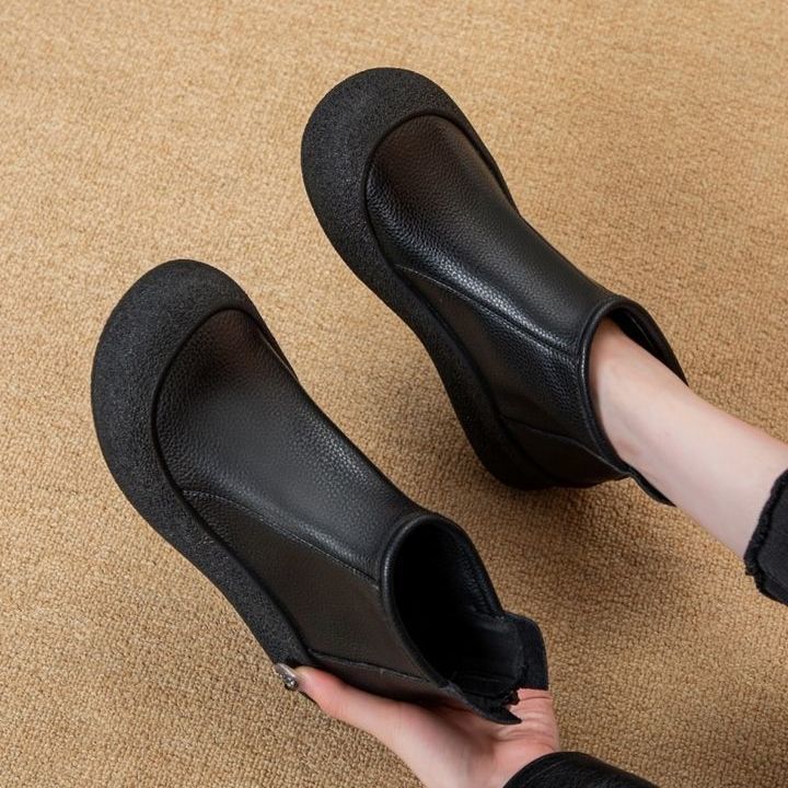 Vintage Womens Boots With Soft Soles For Comfort Casual Style And Versatile Wear foto 4