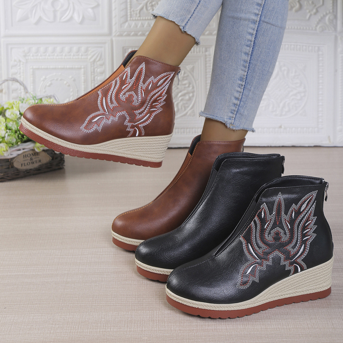 Embroidered Thick Version Retro Ankle Boots Women foto 4