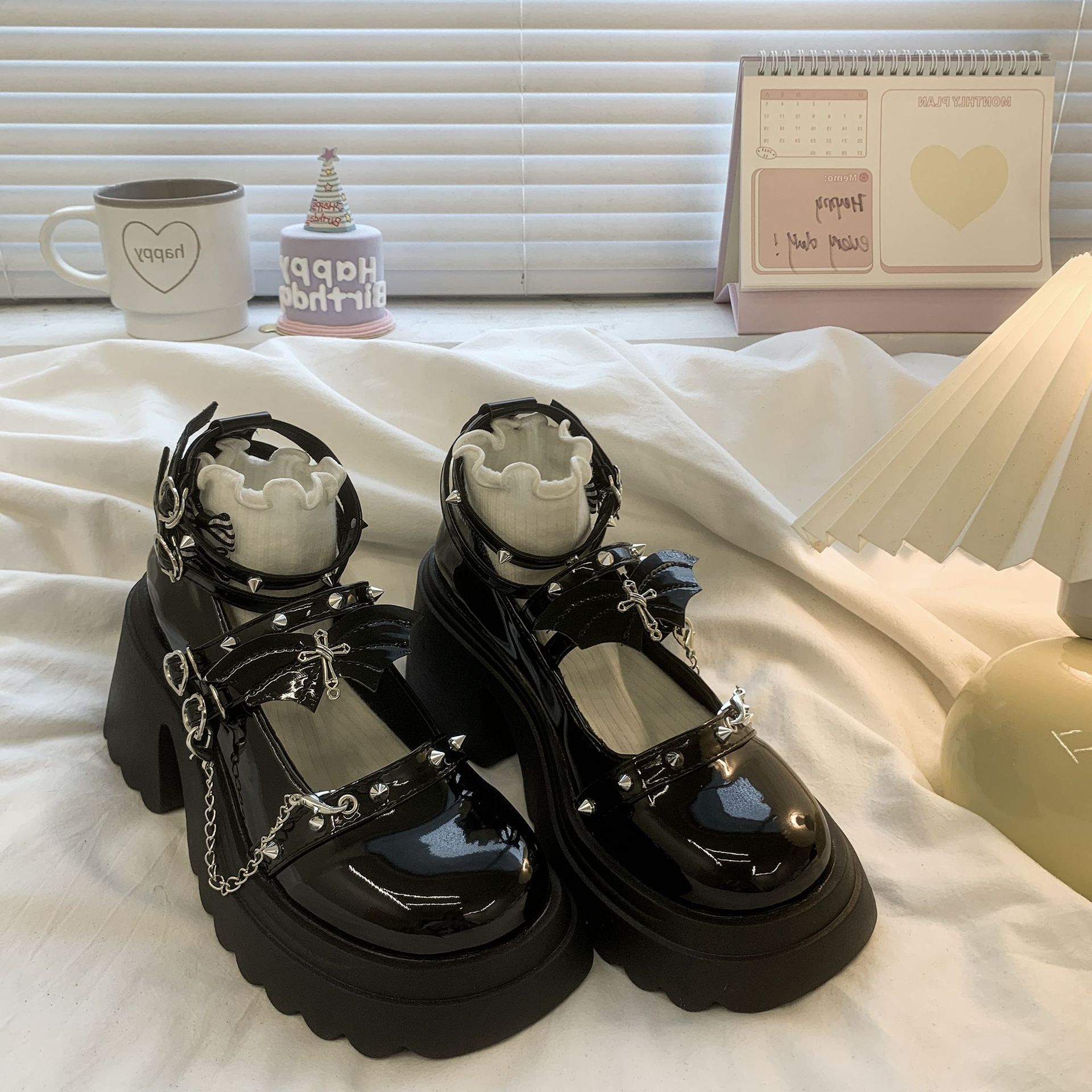 Fashion Bat Cosplay Metal Chain Buckle Lolita Shoes foto 5