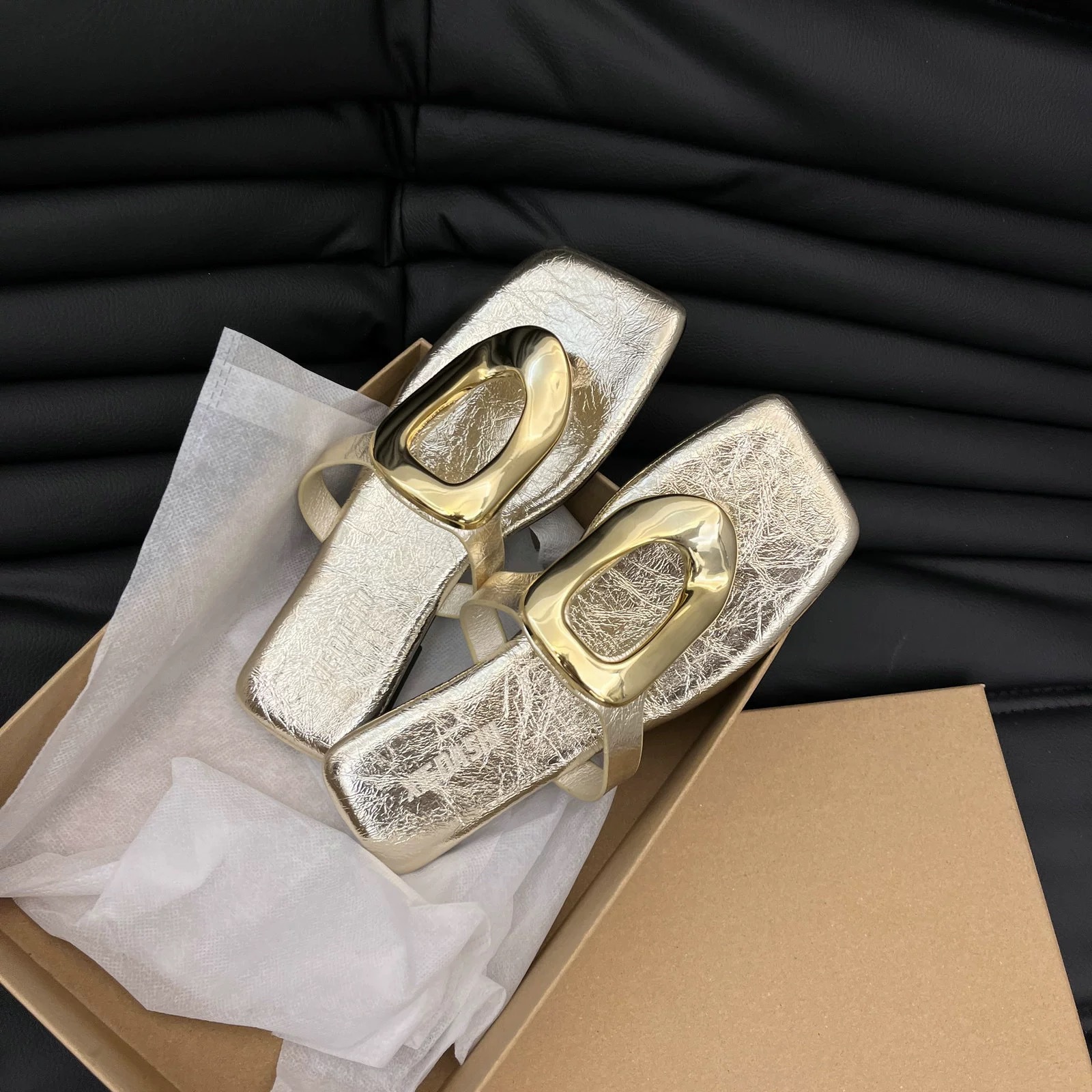 Plus Size Women's Shoes Hollowed Mesh Shoes Summer foto 4