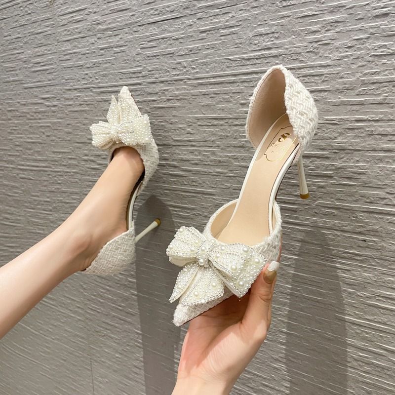 Breathable Side Empty Bow Niche With Skirt Rhinestone Hollow Pumps foto 5