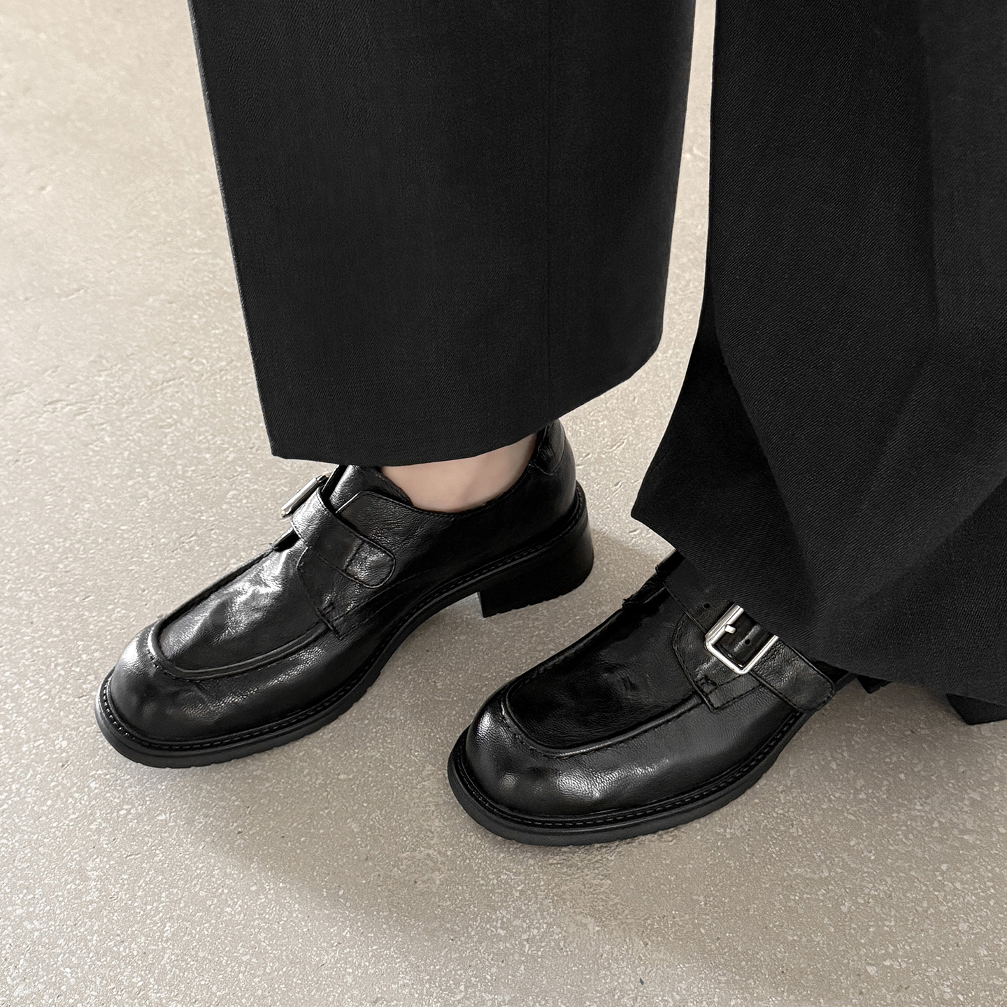 Women's Full-Grain Washed Leather Loafers, Handmade Buckle Monk Strap Low Heel Shoes
