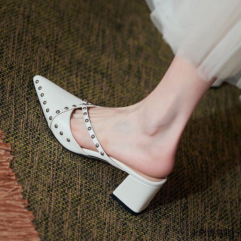 Chunky-Heel Summer Style For A Slimmer Foot Made From Genuine Leather foto 5