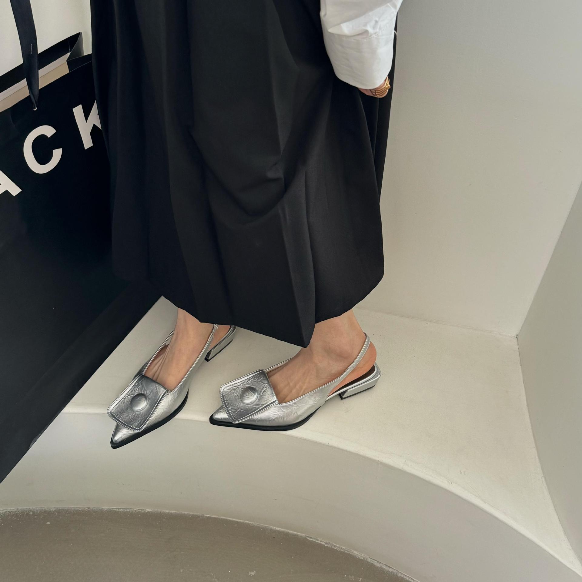 Low-cut Low Heel Closed Toe Sandals Women's Pointed Toe Shoes Back Strap foto 2