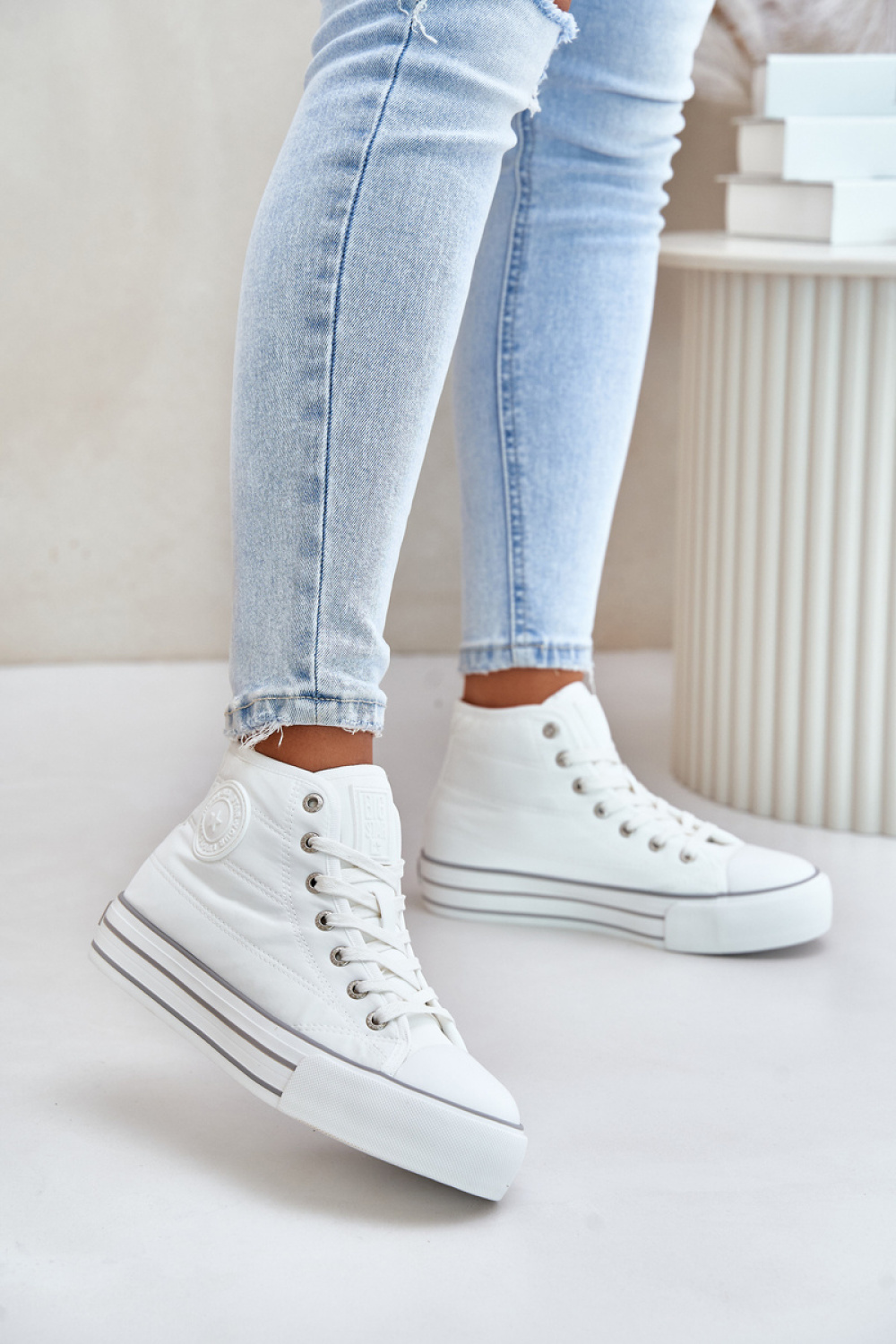 Platform sneakers Step in style