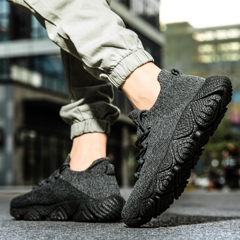 Men's Stylish And Lightweight Plus Size Slip-on Casual Sock Shoes foto 4