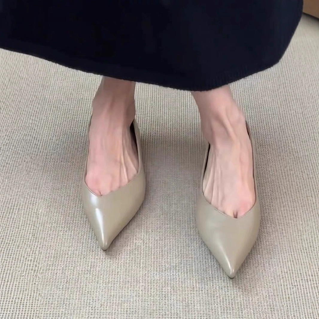 French Minimalist Pointed Toe Height Increasing Insole Flat Bottom Pumps