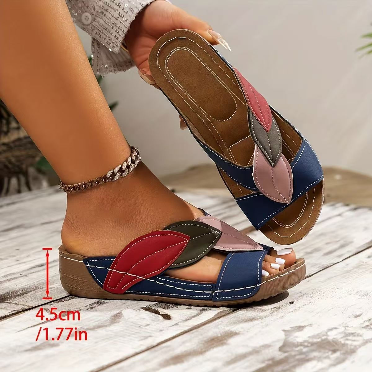 Summer New Color Matching Lightweight Outdoor Sandals Women foto 5