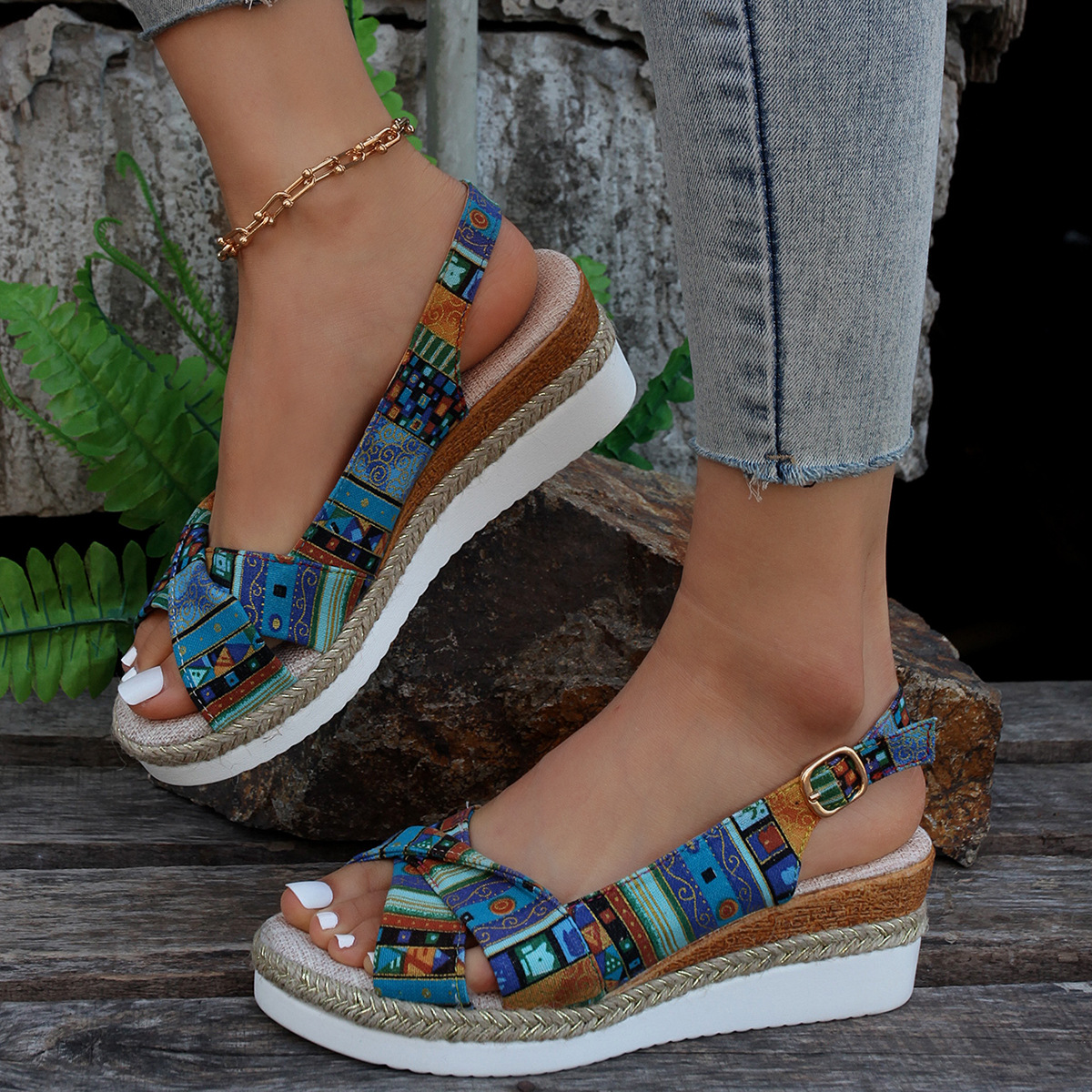 Summer Comfortable Thick-Soled Womens Peep-Toe Sandals