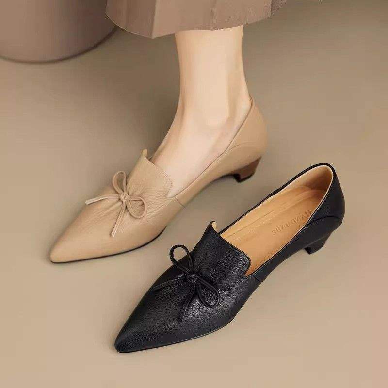 Women's Low Heel Soft Surface Pointed Toe Shoes foto 4