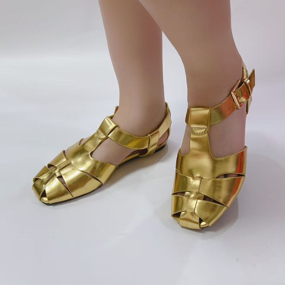 Women's Sandals With A Back Strap foto 4