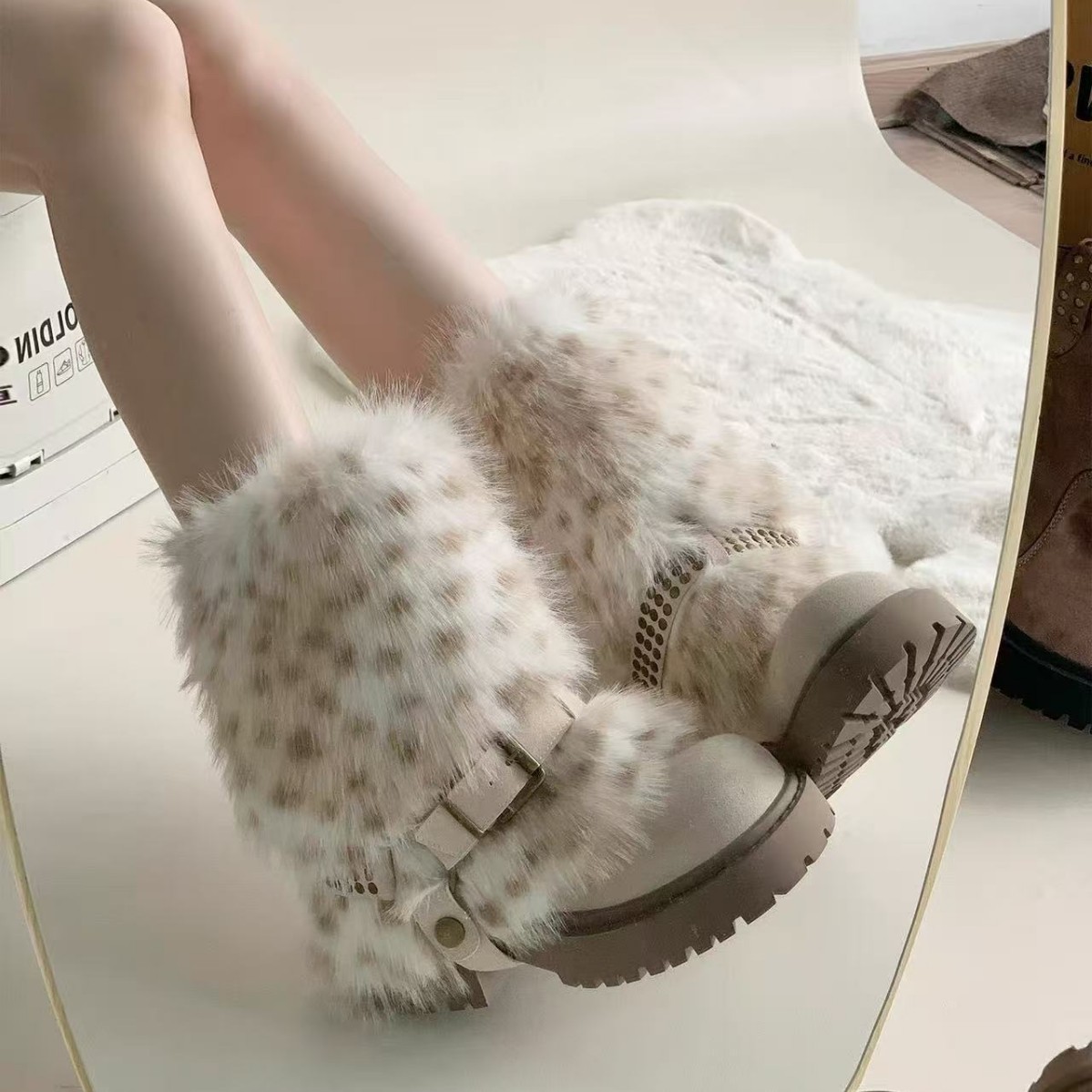 Winter Warm Furry Anti-slip Snow Boots For Women foto 3