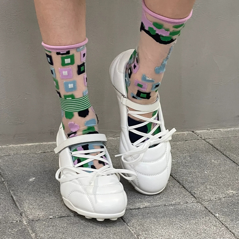 Women's Creative Lace-up Bow Sports Shoes foto 2