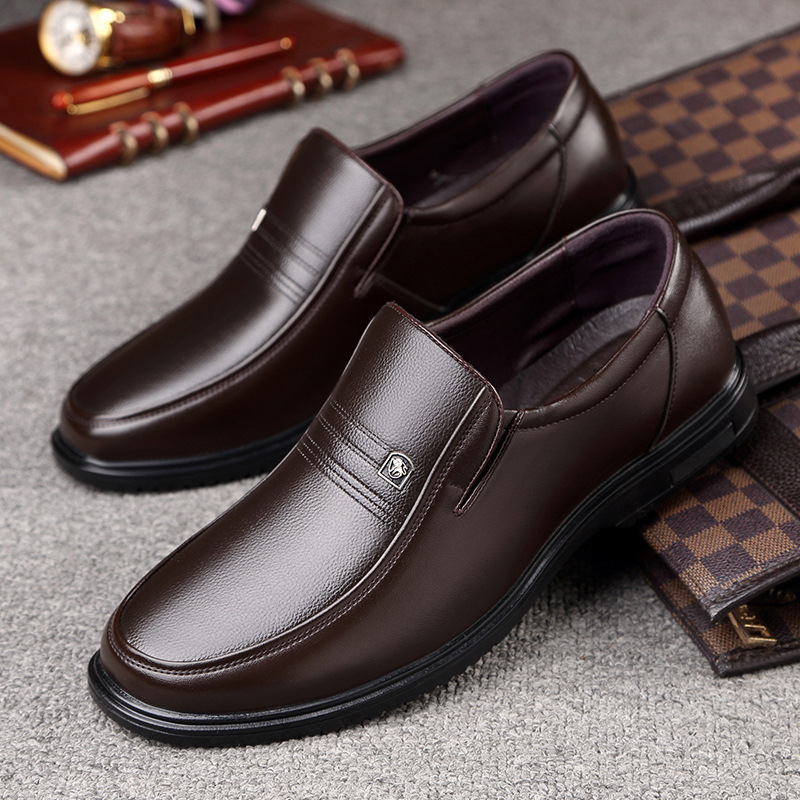 Men's Leather Genuine Flat Sole Round Toe Soft Sole Non-slip Casual Shoes For Middle-aged foto 5
