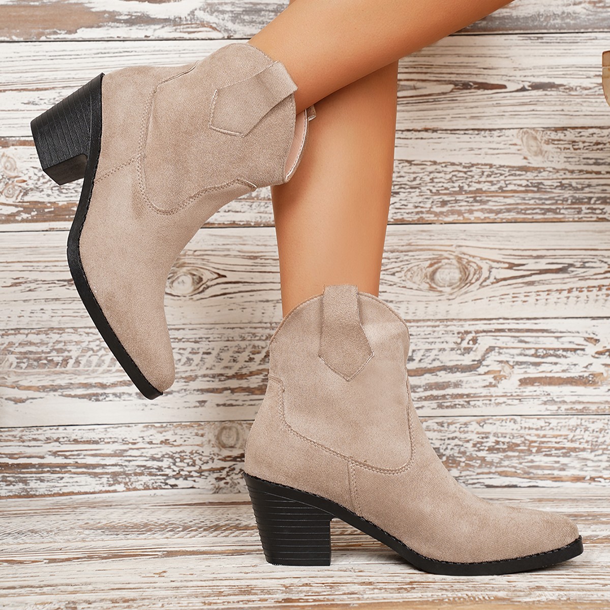 Women's Autumnwinter Ankle Boots With Chunky Heels And Pointed Toes foto 4