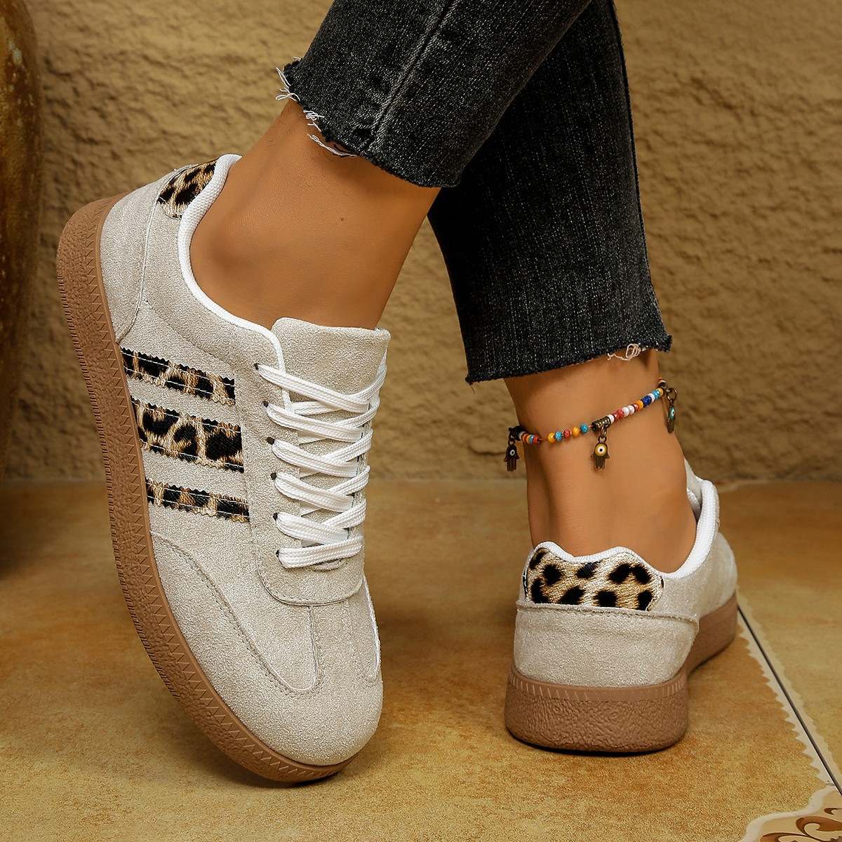 Springautumn New Vintage Leopard-print White Shoes Round-toe Lace-up Large-size Casual All-match Sneakers foto 4