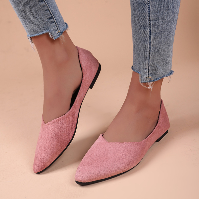 Womens Pointed-Toe Low-Top Shoes In Plus Sizes foto 3
