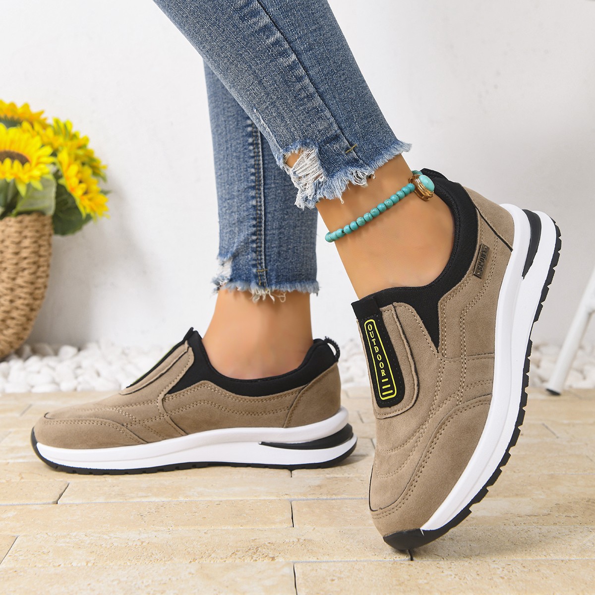 Womens Casual Plus-size Comfortable Slip-on Running Shoes foto 3