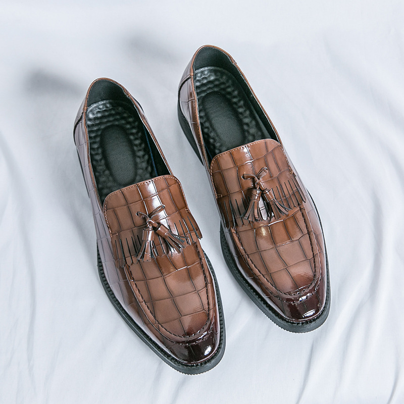 Casual Slip-on Pointed British Style Small Leather Shoes foto 3