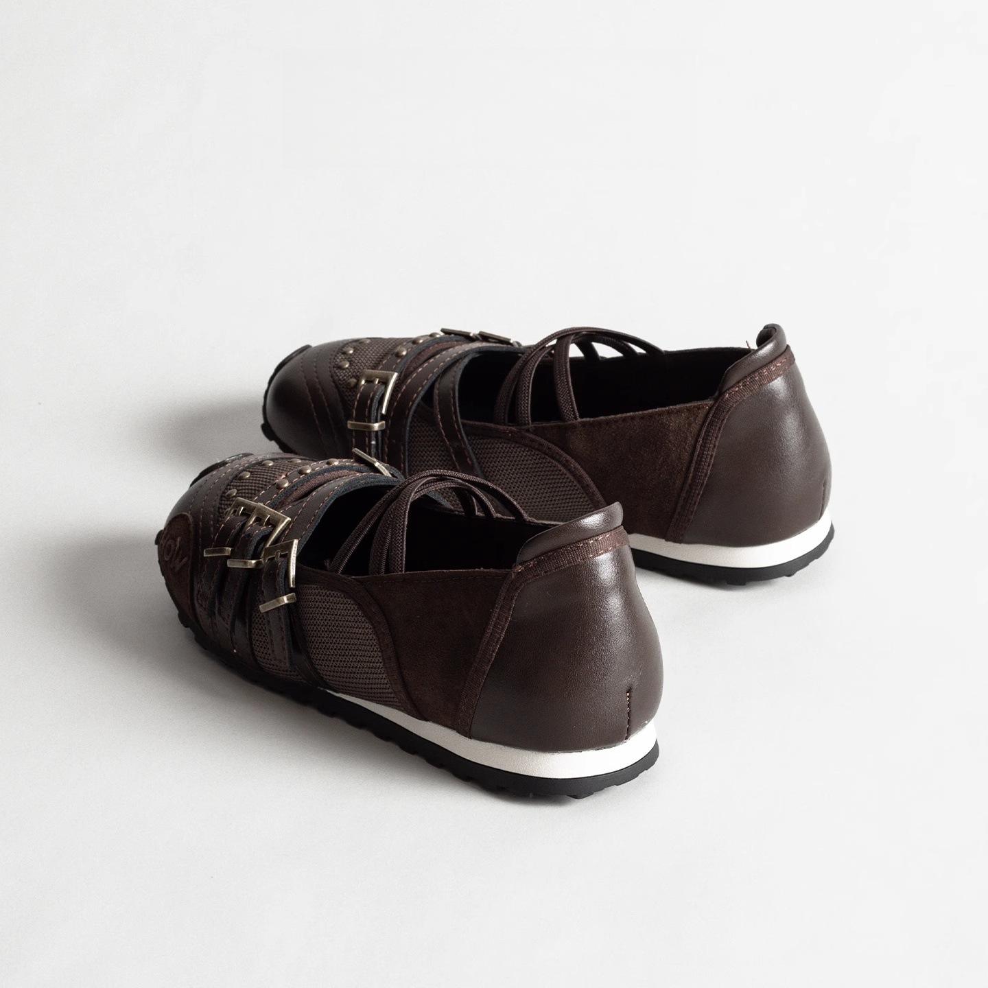 Brown Niche Retro Belt Buckle Sports Mary Jane Shoes Women foto 3