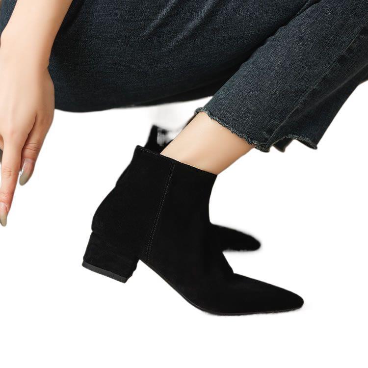 Women's Matte Suede Chunky-Heel Ankle Boots With Pointed Toe And Side Zipper foto 4
