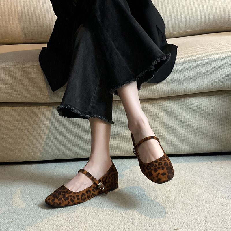 French-style Square-toe Mary Jane Shoes With A Hidden Heel foto 5