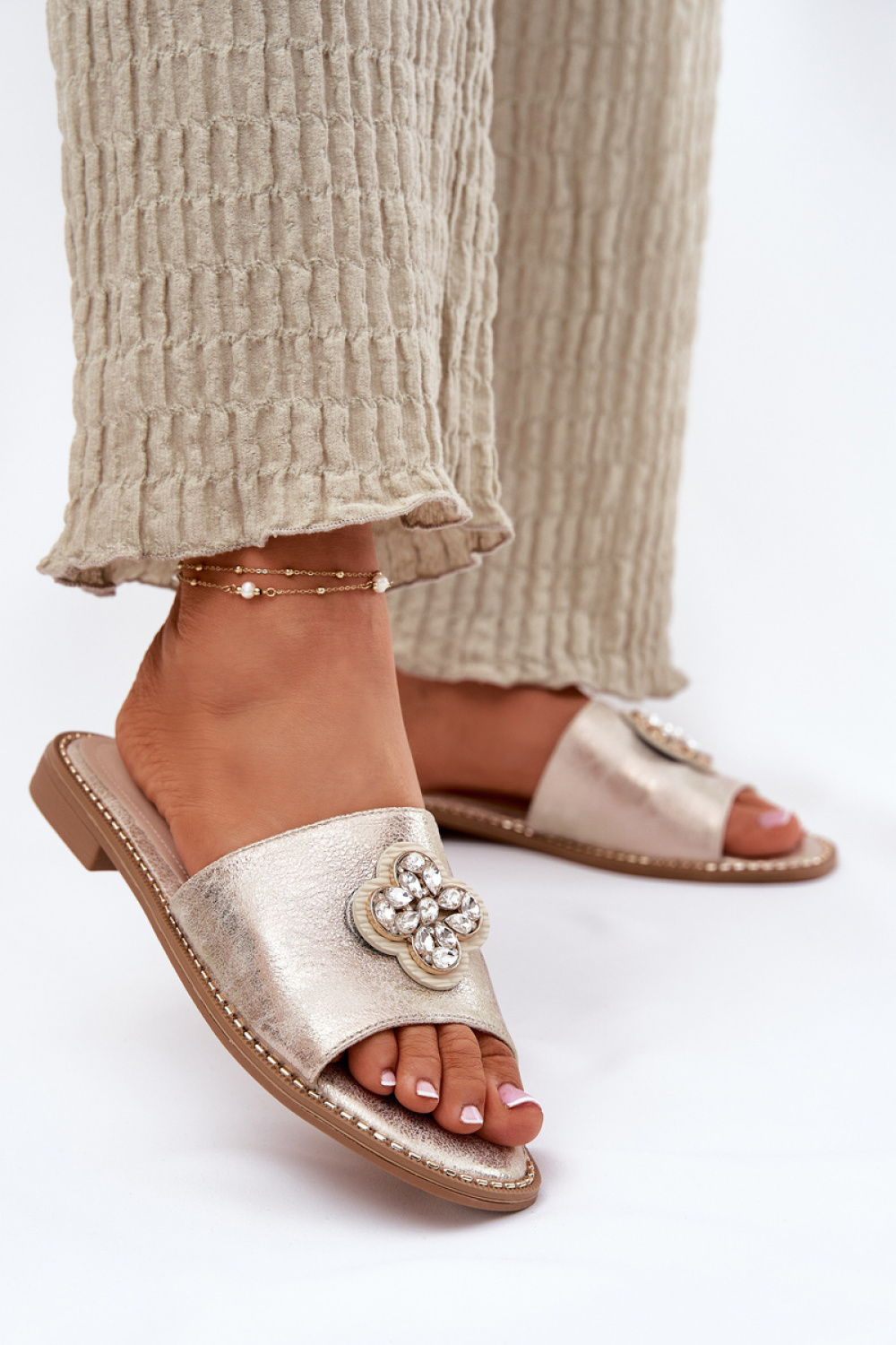 Slippers Step in style