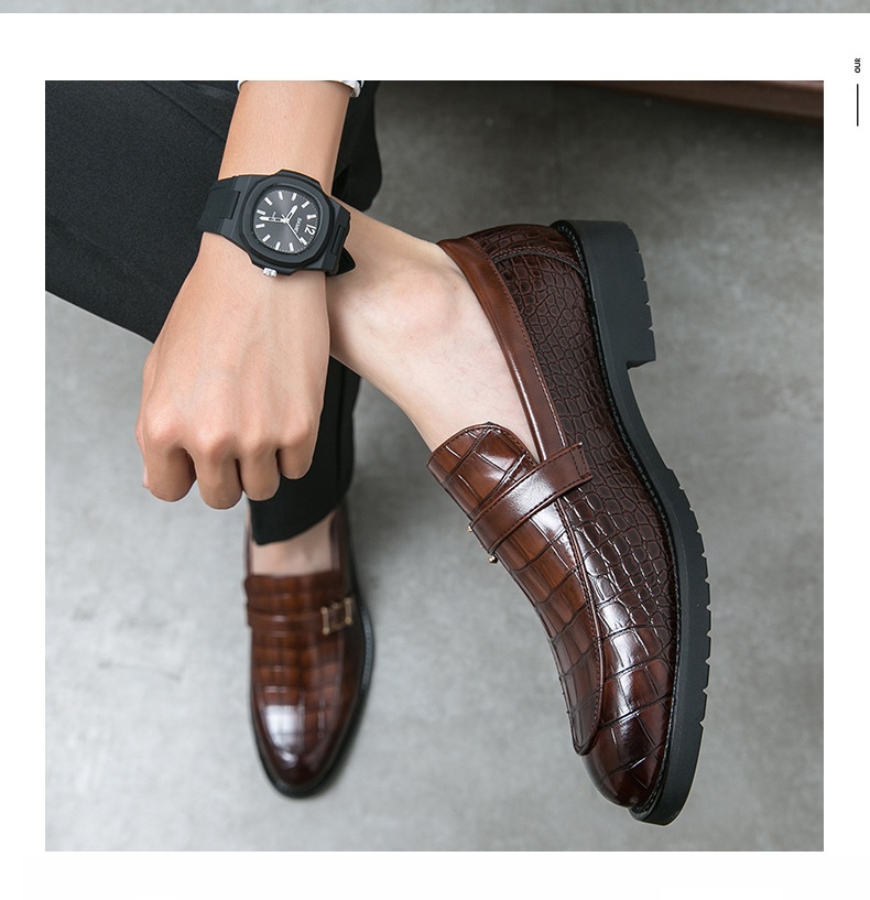 Fashion British Style Buckle Pointed Leather Shoes foto 2