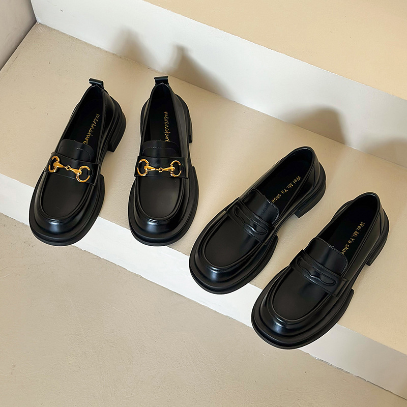 One Pedal Loafer Metal Buckle All-match Soft Thin Shoes foto 2