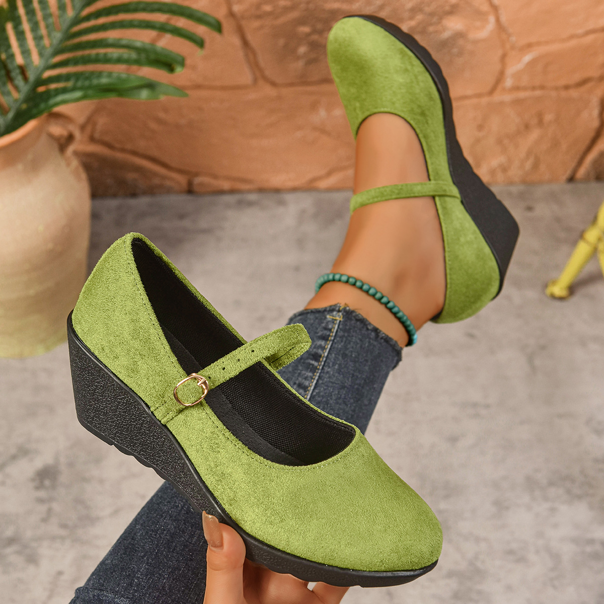 Solid-color Thick-soled Low-cut Comfortable Suede Round-toe Womens Shoes foto 4