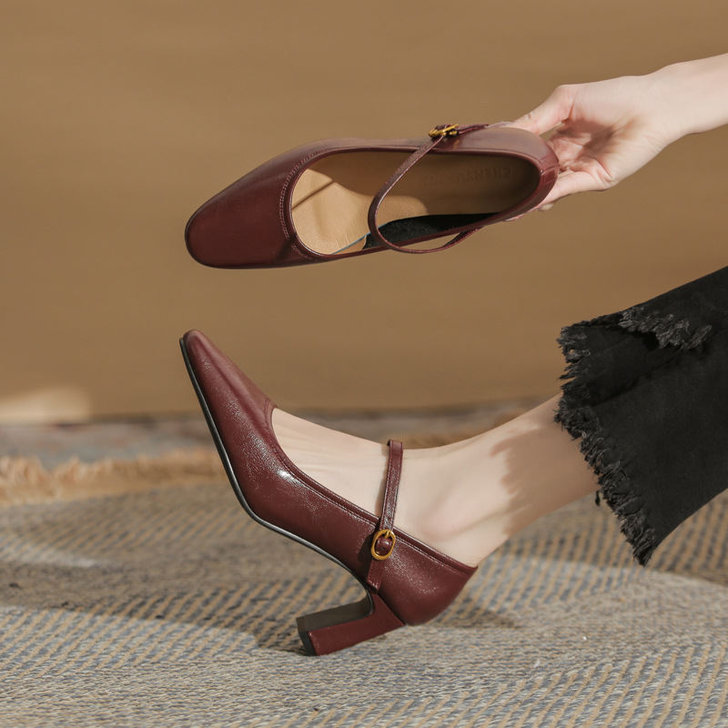 Microfiber Square-toe Chunky-heeled Pumps foto 3
