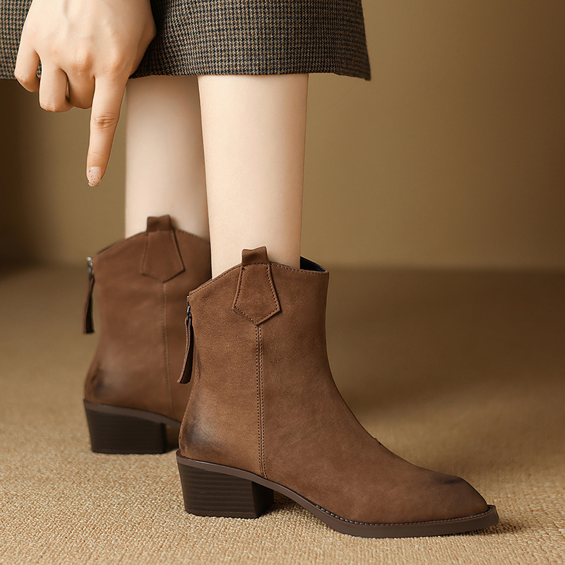 Women's Martin Boots Retro Light Brown Pointed Toe Chunky Heel Ankle Boots Winter New Style foto 3