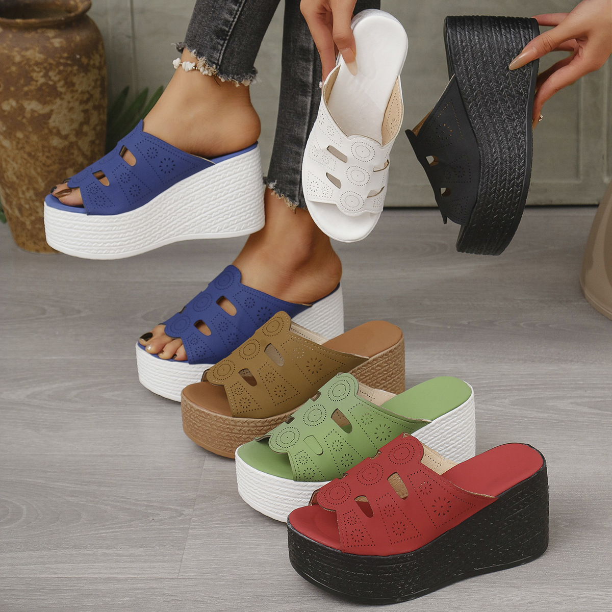 Plus Size Casual Slip-on Stitching Wedge Slippers foto 4